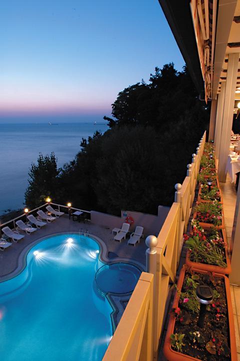 Kilyos Kale Hotel Exterior photo
